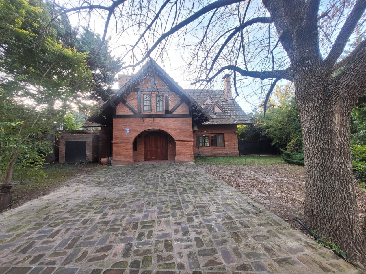 VENTA-CASA BARRIO CERRADO LAS GLORIAS