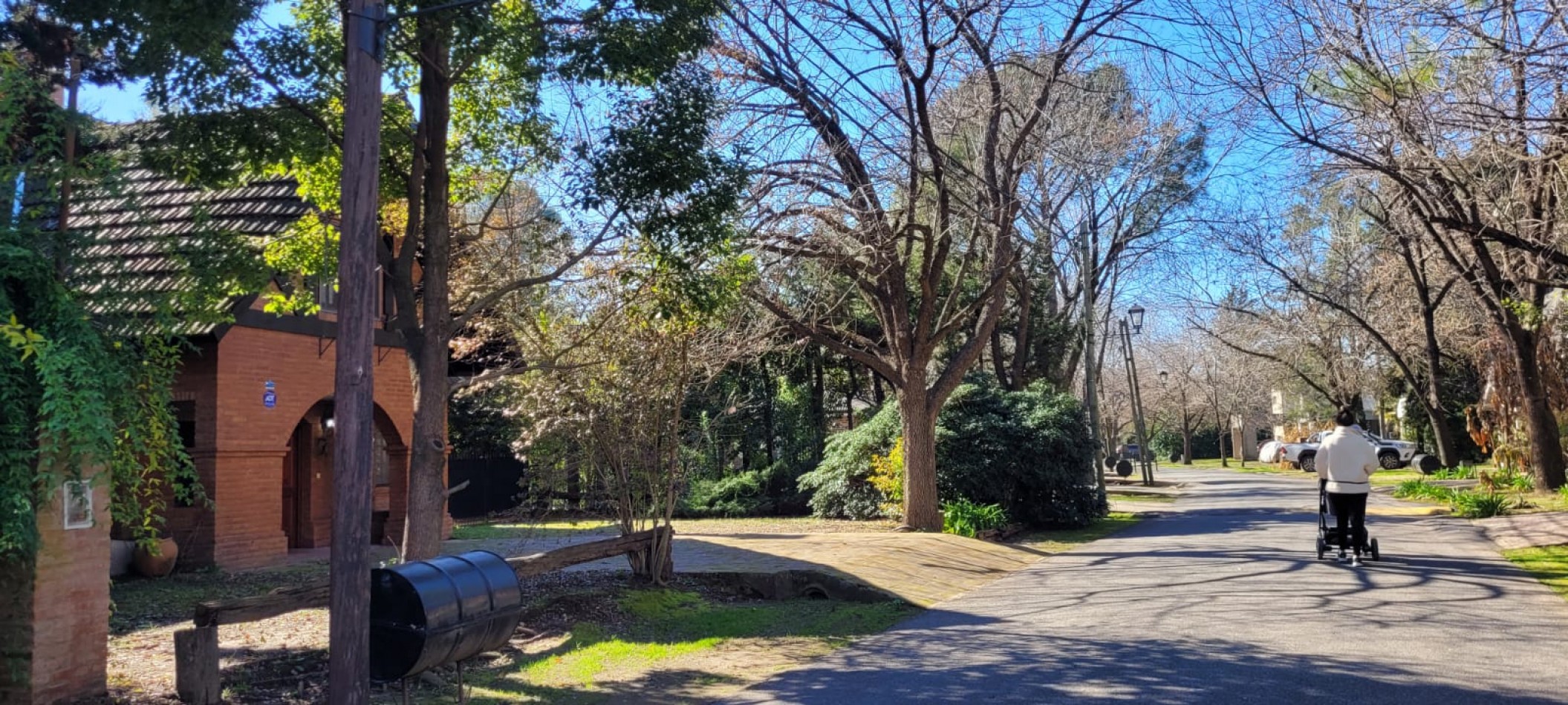 VENTA-CASA BARRIO CERRADO LAS GLORIAS